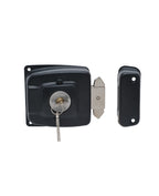 Cerradura de sobreponer mecánica, para puertas correderas metálicas o de madera. SKU: SD190