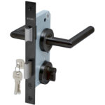 Cerradura de embutir puertas de oficinas, cocina - patio. Cilindro ambos lados. Manillas ambos lados, Modelo: TUTU. (Negro mate). SKU: SDE200-BL.KIT.TUTU